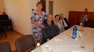 Posedenie dôchodcov v kultúrnom dome    