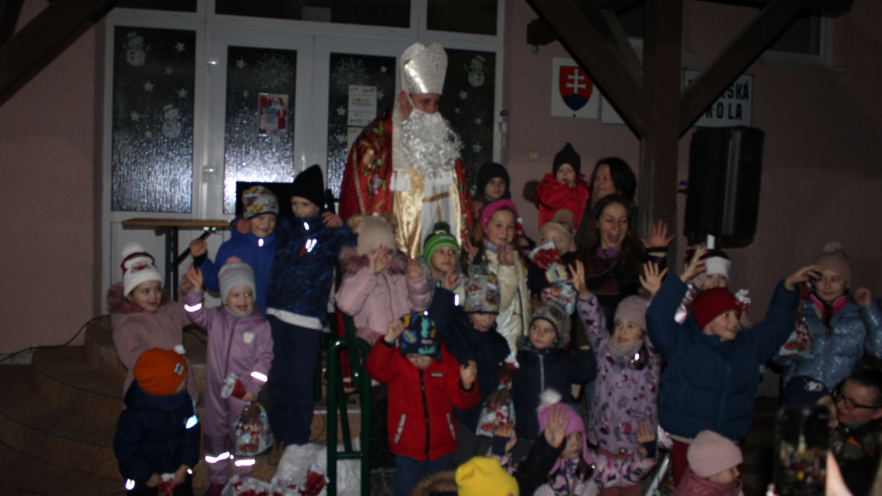 Na zbíjačku prišiel, aj Mikuláš  