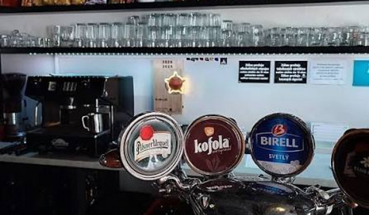 Fotka - Otvorený Bar na ihrisku 